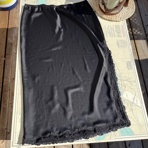 Wild Fable Black Lace Trim Slip Skirt XL - Picture 1 of 5
